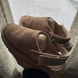 UGG Clog Big Kid 4